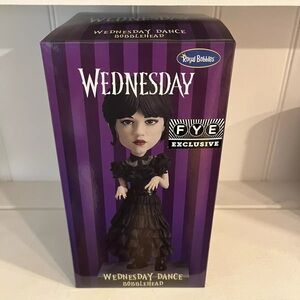 Royal Bobbles Wednesday Addams Dance BOBBLEHEAD FYE Exclusive.